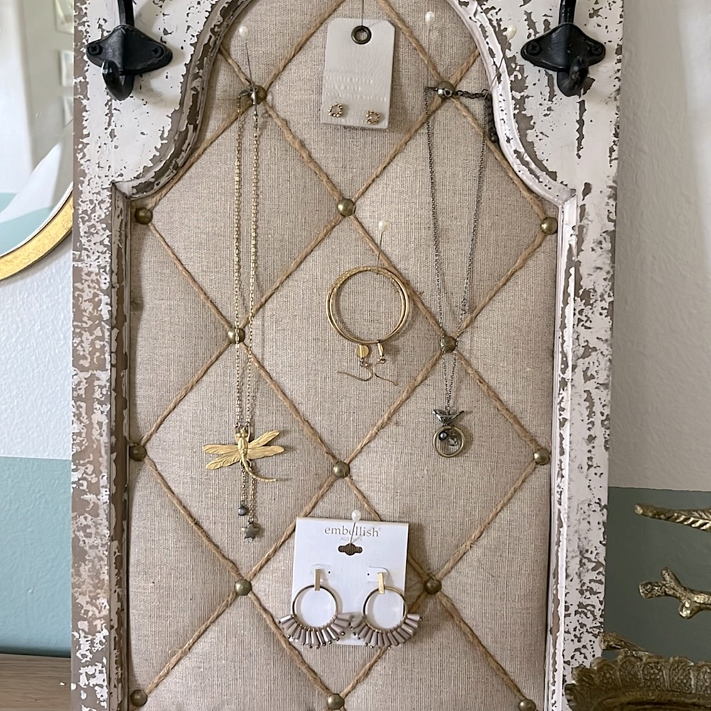 5 Item Jewelry Bundle - FREE Anthro studs